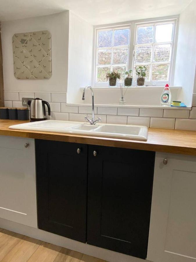 Cosy Two Bedrooom Cottage Set In A Dorset Village Sturminster Newton Kültér fotó