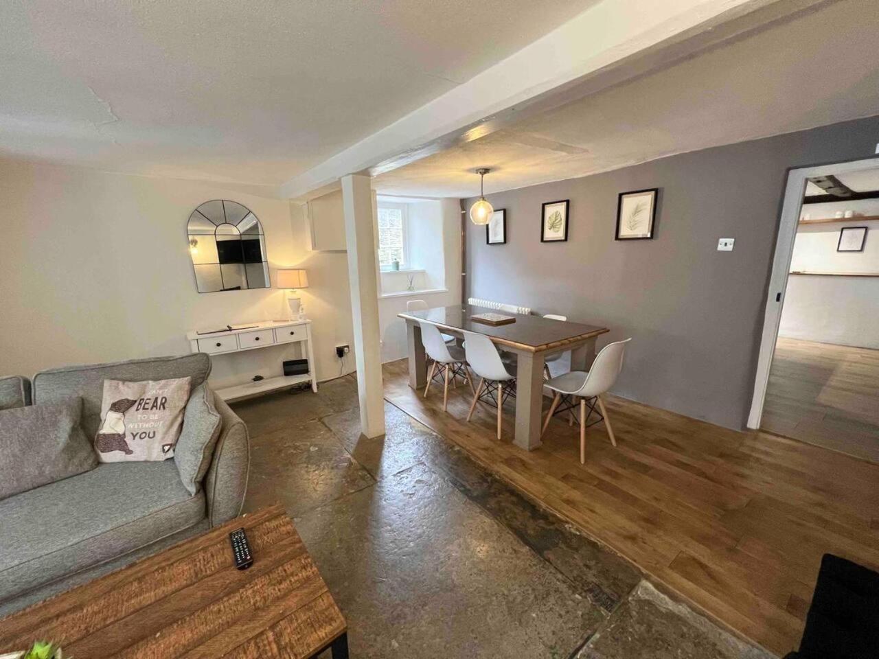 Cosy Two Bedrooom Cottage Set In A Dorset Village Sturminster Newton Kültér fotó